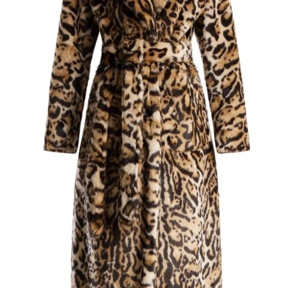 NWT Belted Leopard Faux Fur Full Length Coat! - Picture 4 of 12